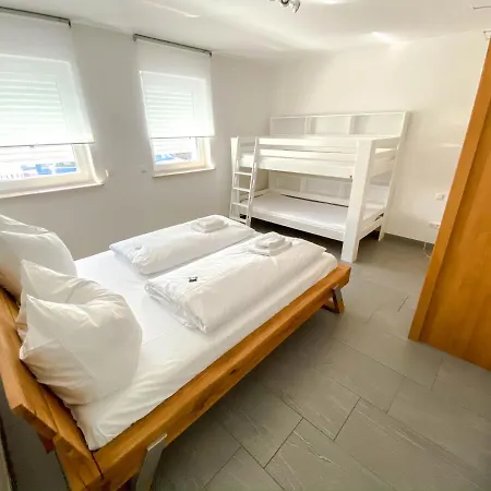 Apartment Schanzenstrasse 690 M Ue. M