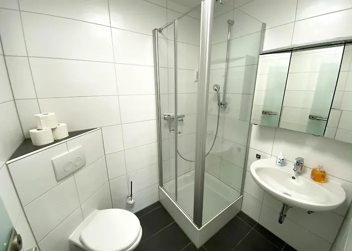 Schanzenstrasse 690 M Ue. M *