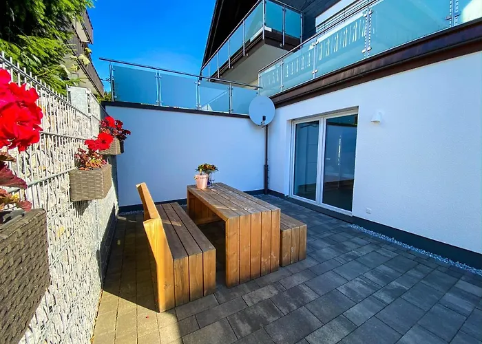 Schanzenstrasse 690 M Ue. M * Βίντερμπεργκ